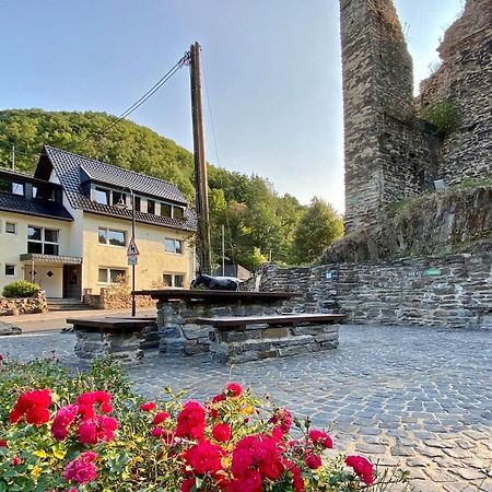 Roosartige Ferien - Ferienwohnung Am Weiherturm Bacharach Dış mekan fotoğraf