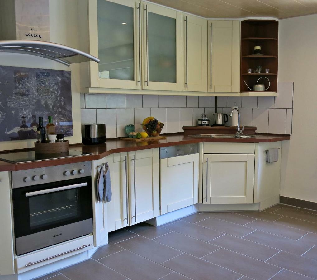 Roosartige Ferien - Ferienwohnung Am Weiherturm Bacharach Dış mekan fotoğraf