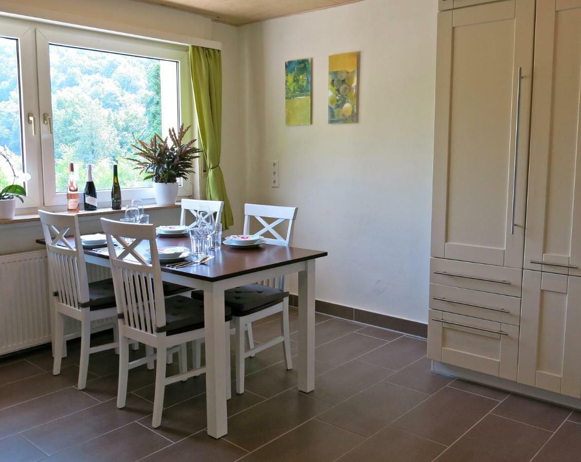 Roosartige Ferien - Ferienwohnung Am Weiherturm Bacharach Dış mekan fotoğraf